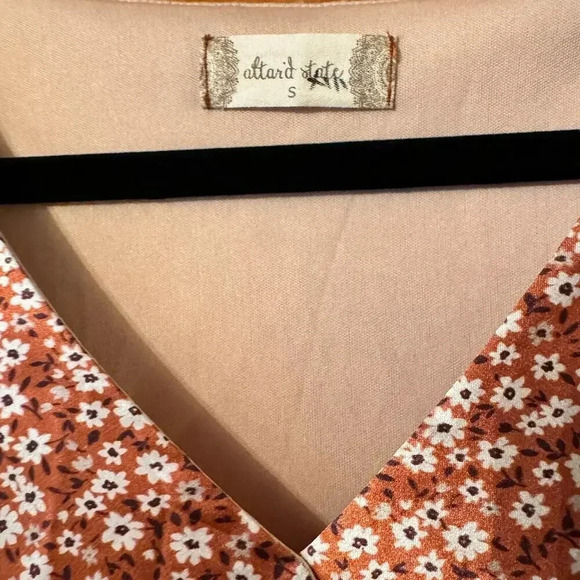 Alter'd State satin feel mini dress S ditzy floral Fall Chic faux wrap - Picture 4 of 8